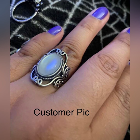 Oval Antique Silver Vintage Look Ring - Picture 4 of 12